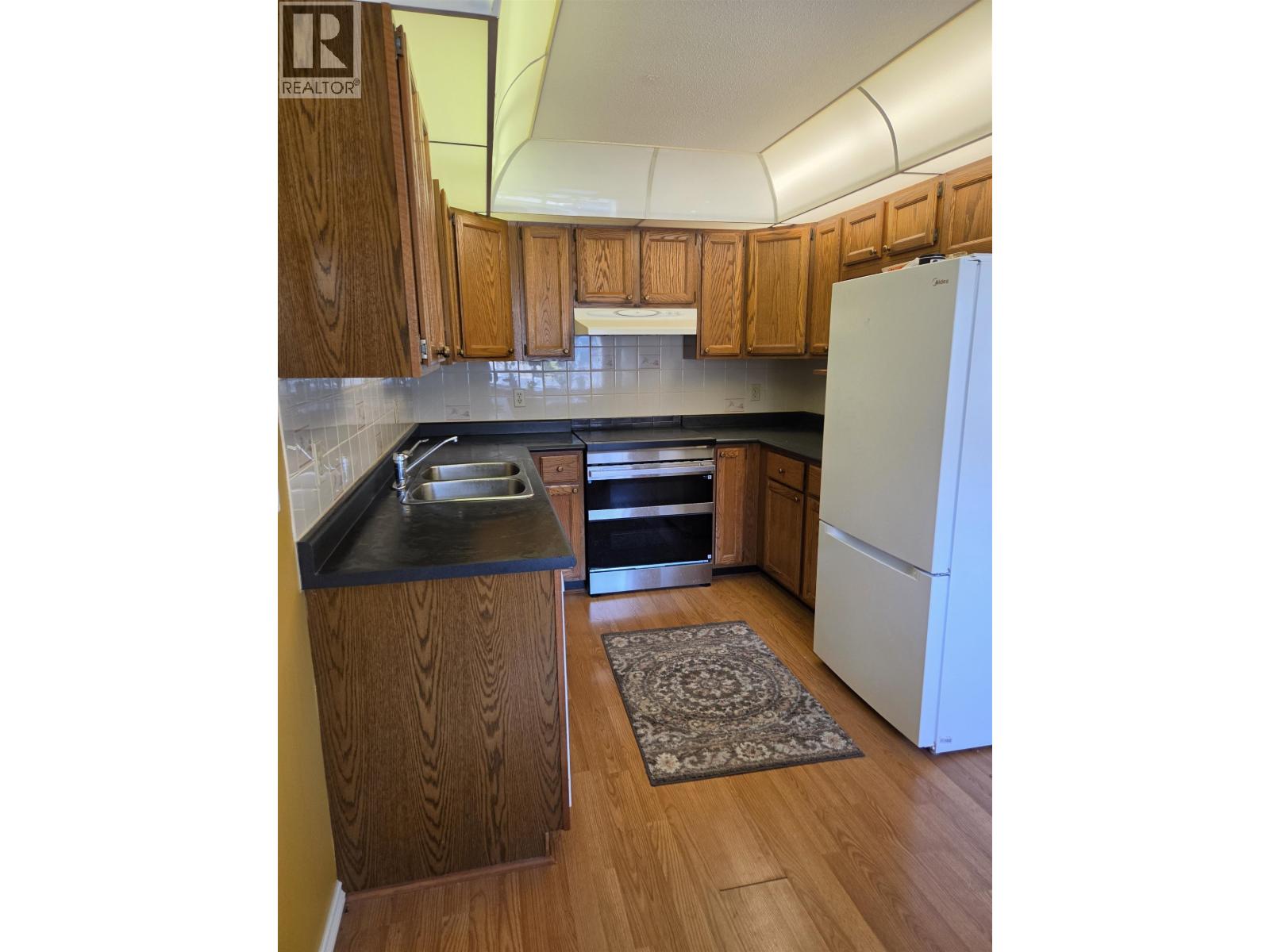 6 767 North Road, Gibsons, British Columbia  V0N 1V9 - Photo 5 - R3148478