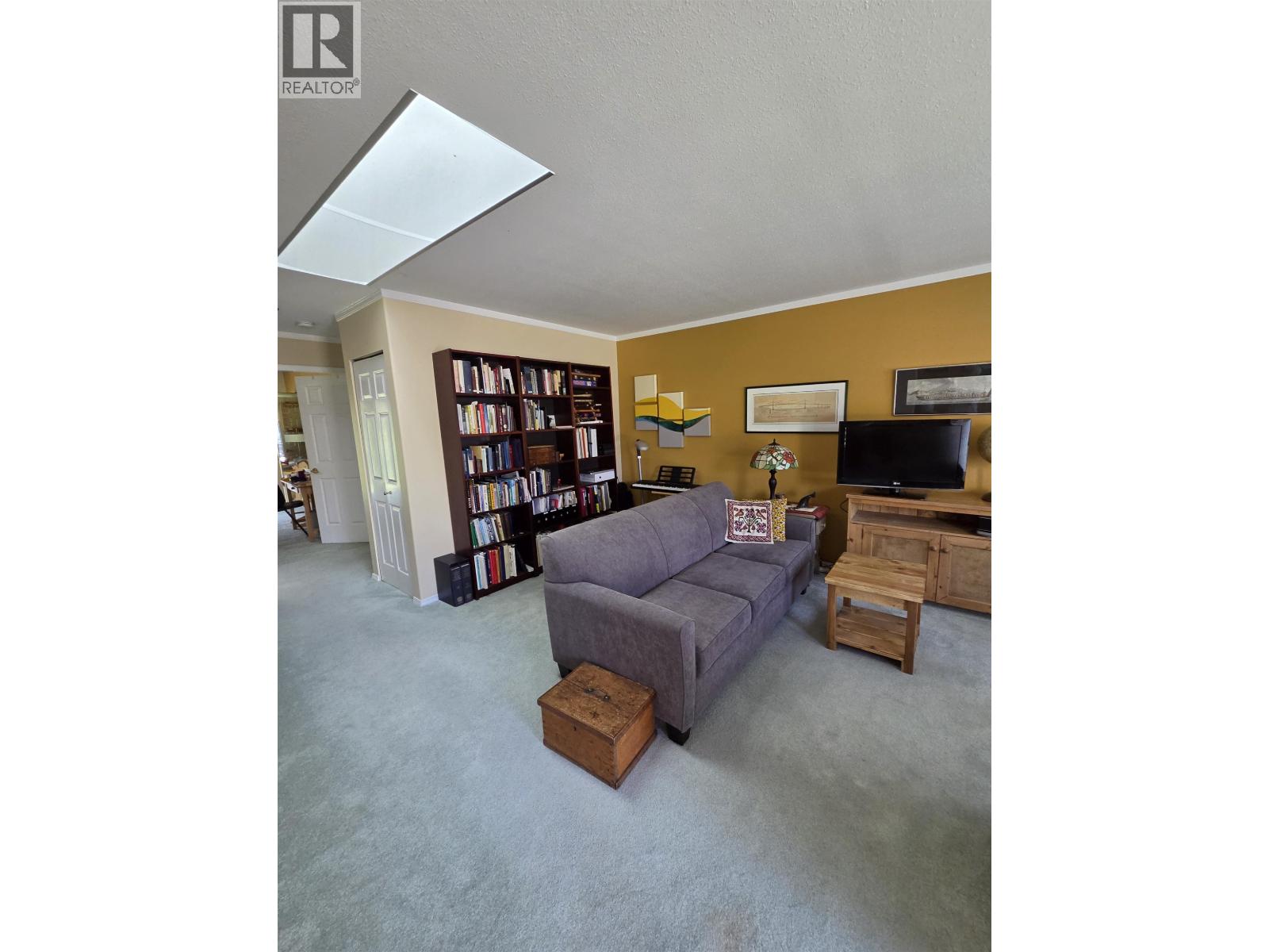 6 767 North Road, Gibsons, British Columbia  V0N 1V9 - Photo 2 - R3148478