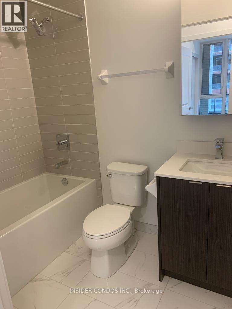 209 - 100 Eagle Rock Way, Vaughan, Ontario  L6A 2B9 - Photo 10 - N13590852