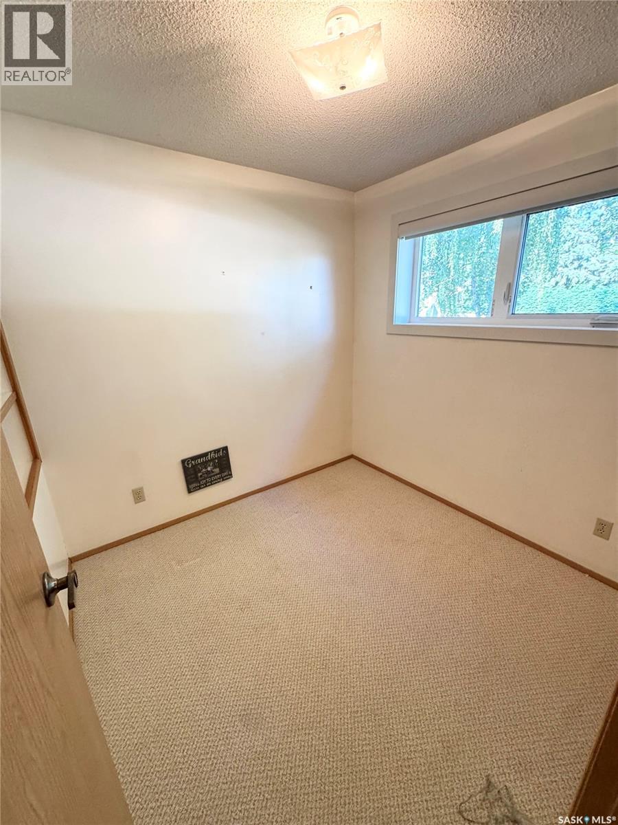 417 2nd Avenue N, Naicam, Saskatchewan  S0K 2Z0 - Photo 27 - SK042843
