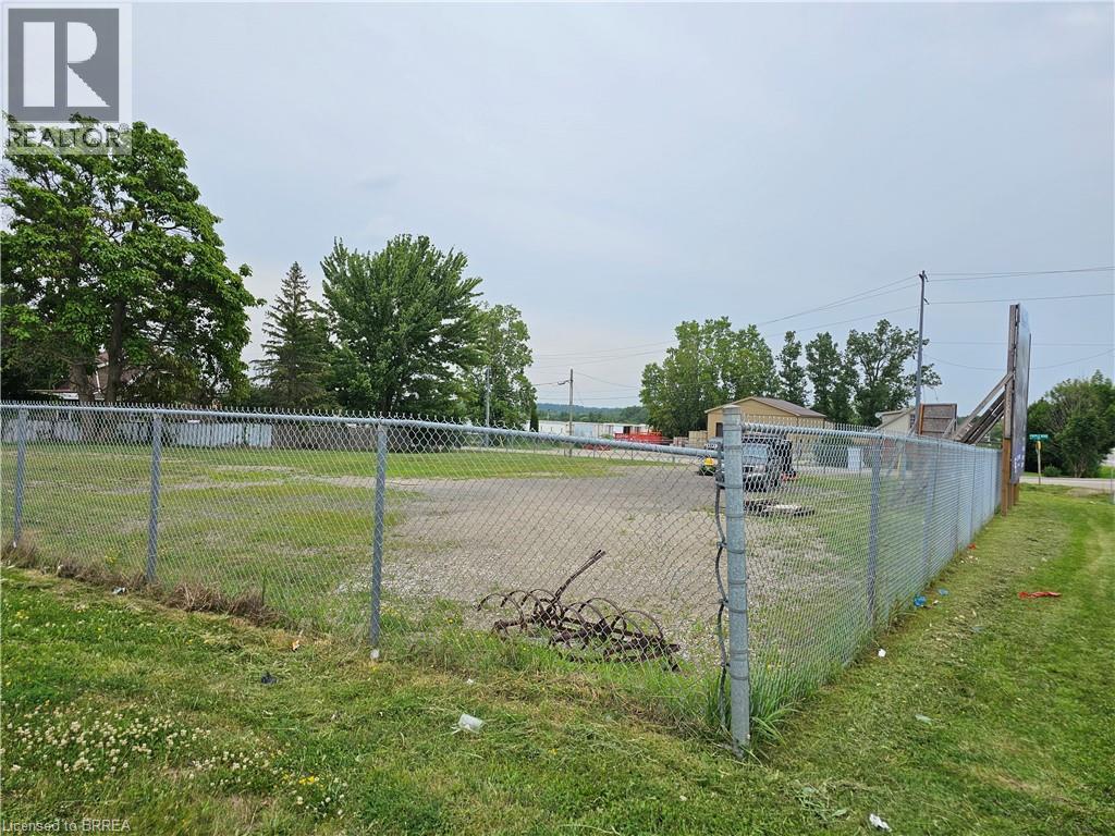 1324 Colborne Street E Unit# 2, Brantford, Ontario  N3T 5L4 - Photo 1 - 40816554