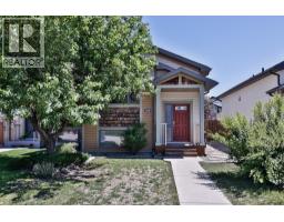 215 Haru Moriyama Place N, Lethbridge, Alberta