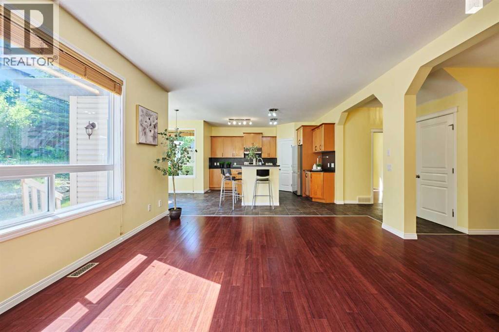 62 Crestmont Drive Sw, Calgary, Alberta  T3B 5X7 - Photo 14 - A2328686