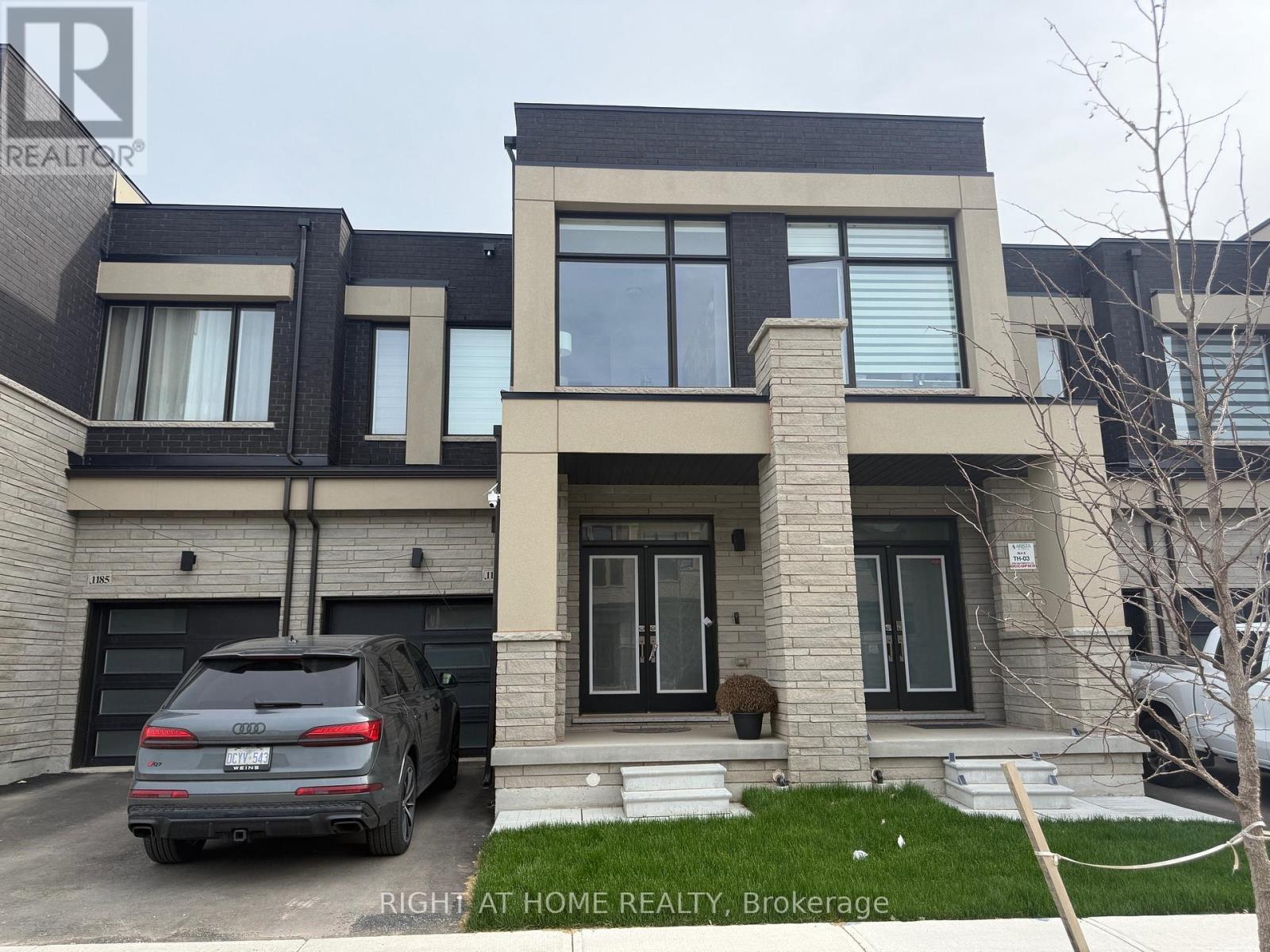 1187 DARTMOUTH CRESCENT, Oakville, Ontario
