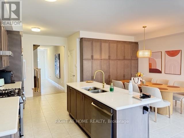 1187 Dartmouth Crescent, Oakville, Ontario  L6H 8C3 - Photo 8 - W13590950