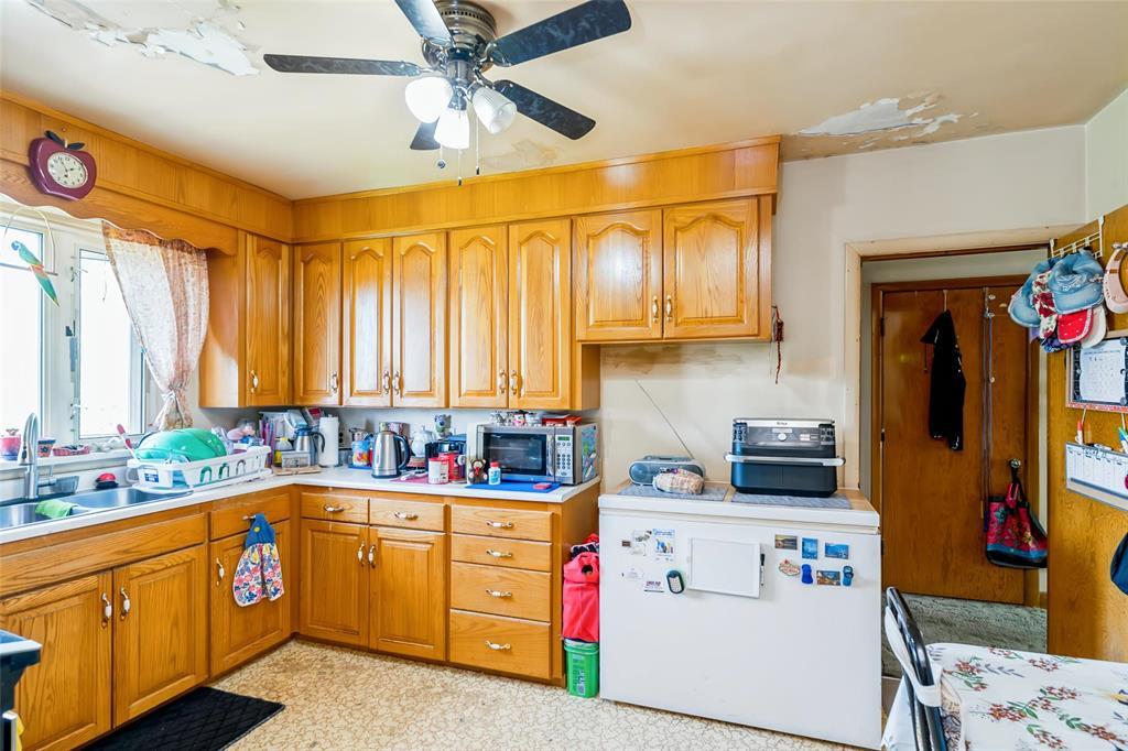 1023 Cathedral Avenue, Winnipeg, Manitoba  R2X 1J6 - Photo 13 - 202617300