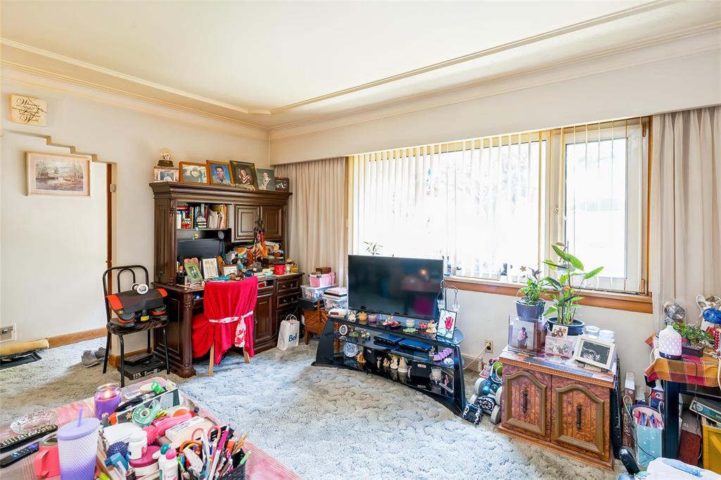 1023 Cathedral Avenue, Winnipeg, Manitoba  R2X 1J6 - Photo 7 - 202617300