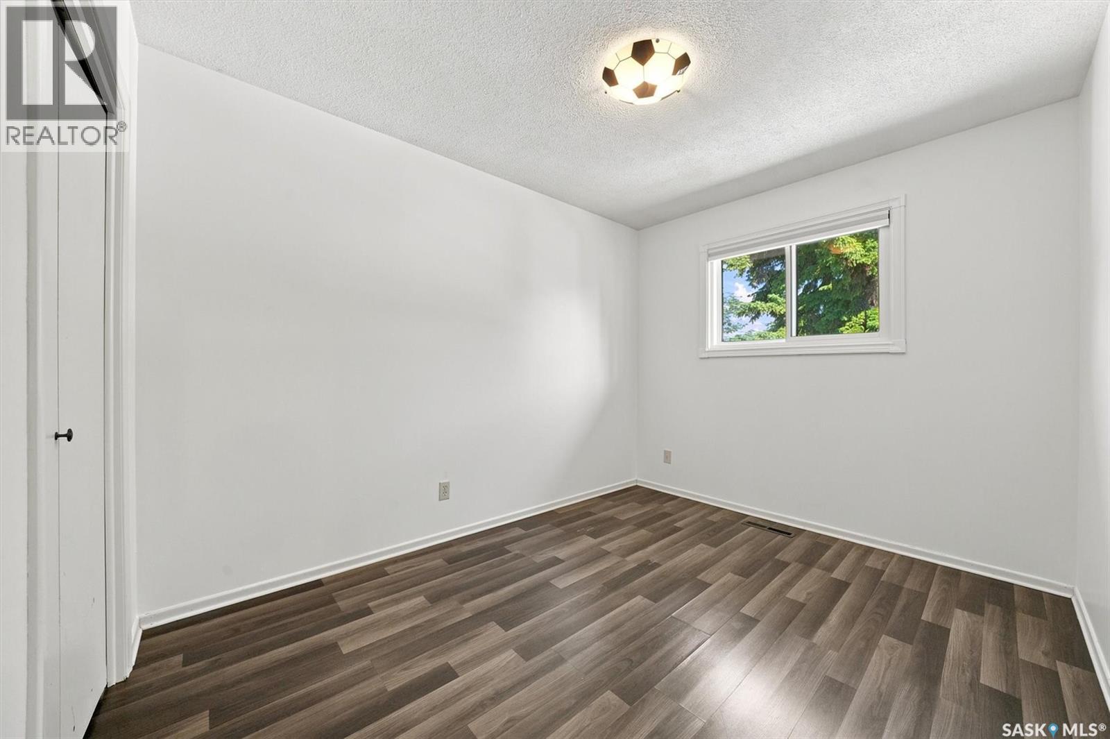1009 East Centre, Saskatoon, Saskatchewan  S7J 3A2 - Photo 14 - SK043247