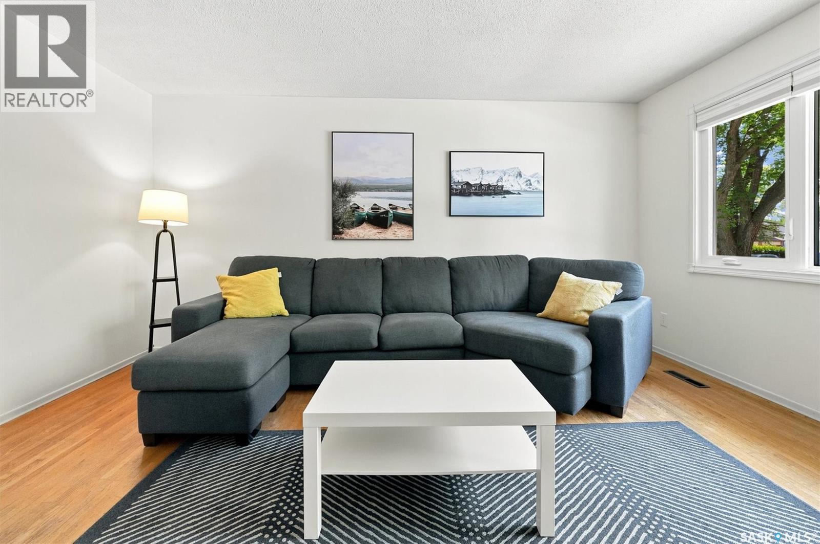 1009 East Centre, Saskatoon, Saskatchewan  S7J 3A2 - Photo 4 - SK043247