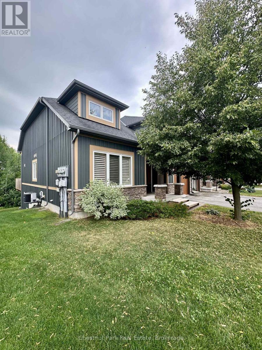 8 ROBBIE WAY, Collingwood, Ontario