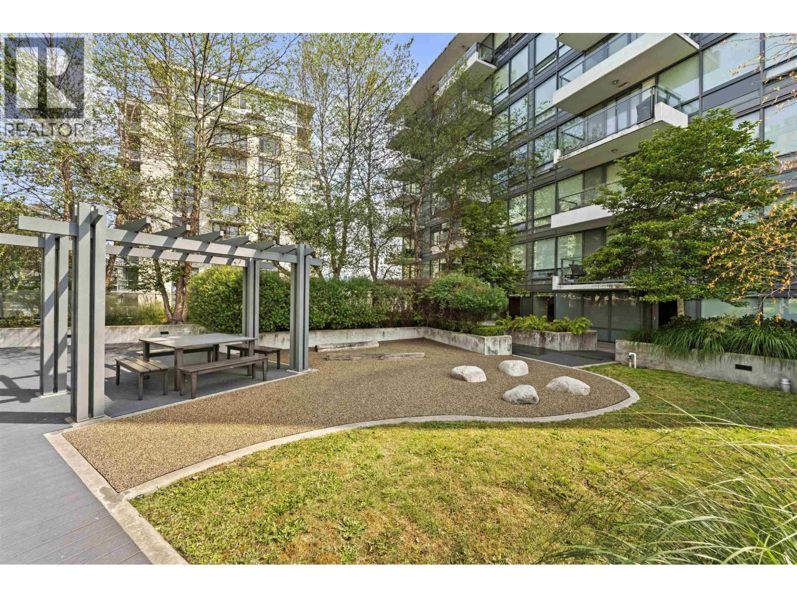 210 1788 Columbia Street, Burnaby, British Columbia  V5Y 0L7 - Photo 23 - R3146616