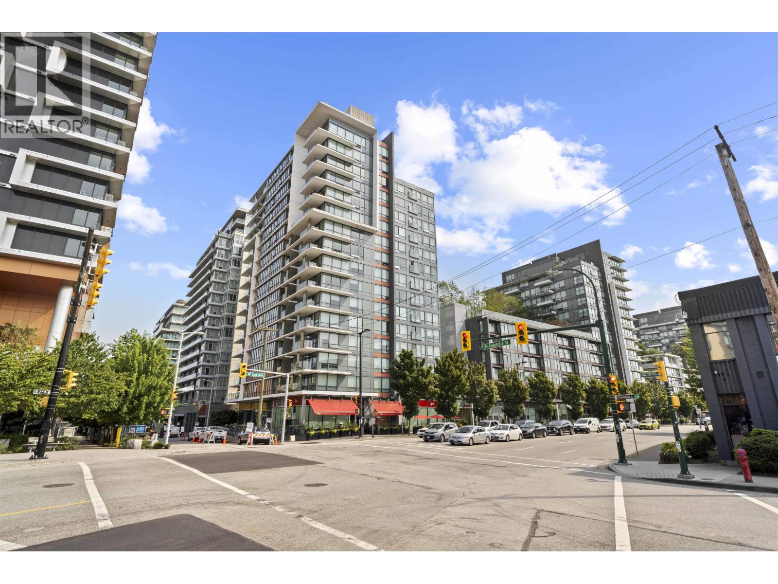 210 1788 COLUMBIA STREET, Burnaby, British Columbia