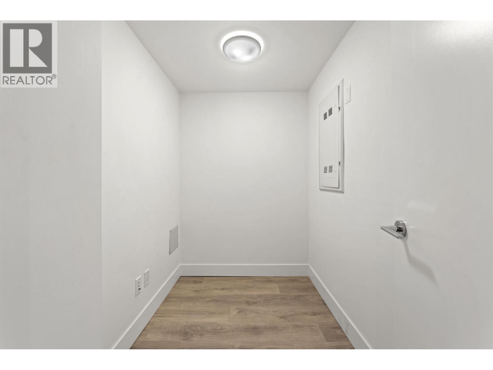 210 1788 Columbia Street, Burnaby, British Columbia  V5Y 0L7 - Photo 15 - R3146616