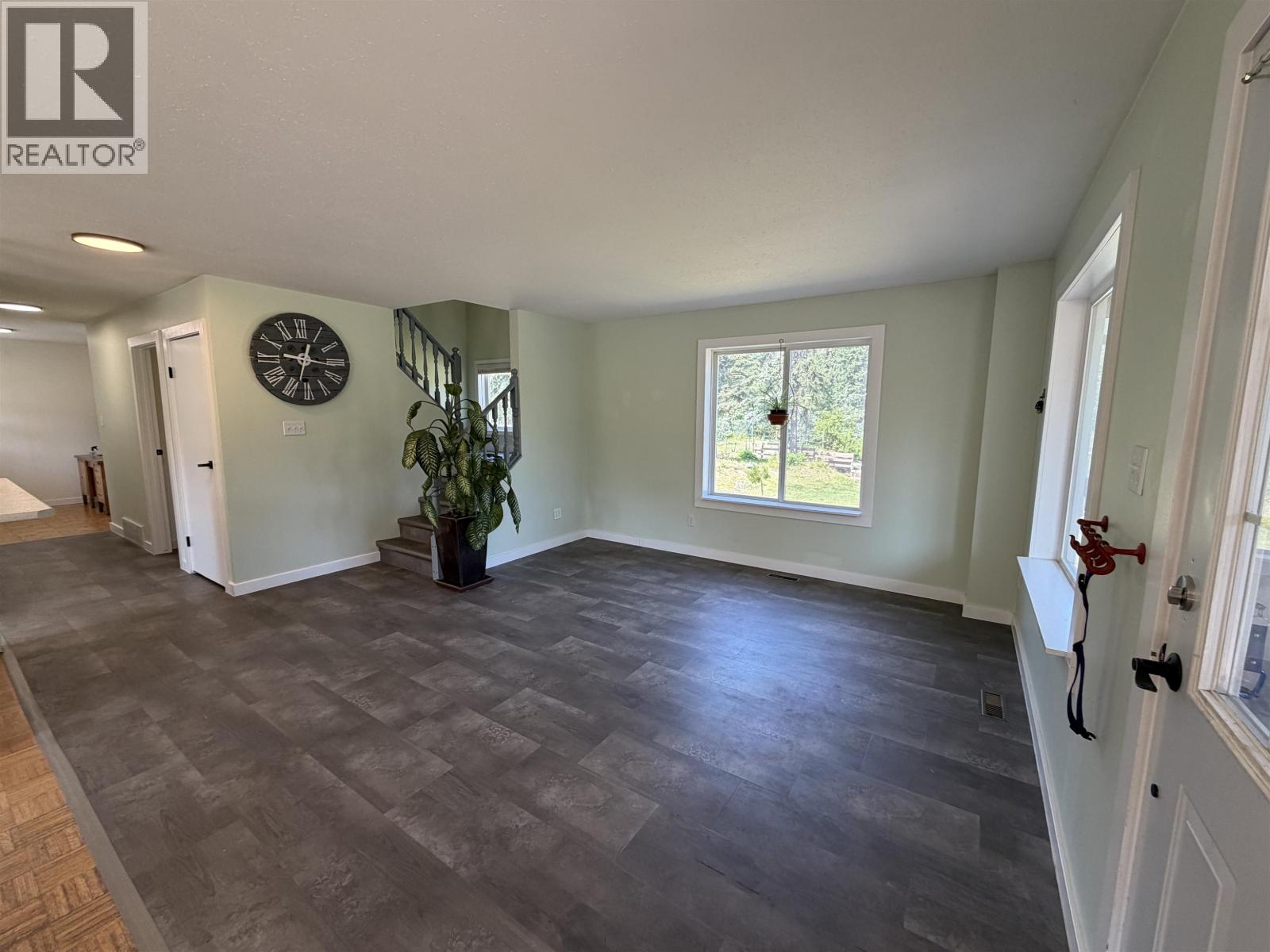 12915 Eagle Road, Telkwa, British Columbia  V0J 2X0 - Photo 7 - R3148806