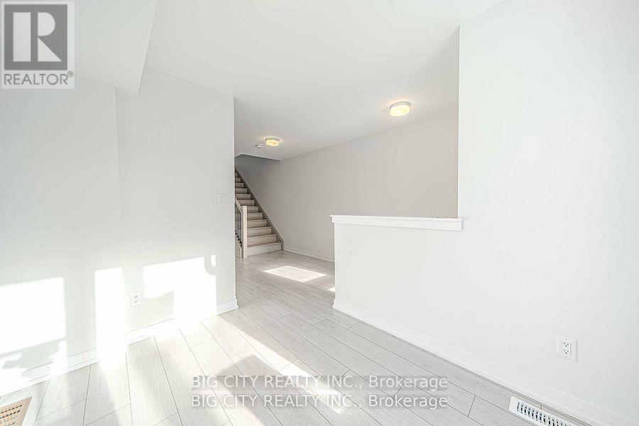 46 AKIL THOMAS GARDENS S - Photo 18