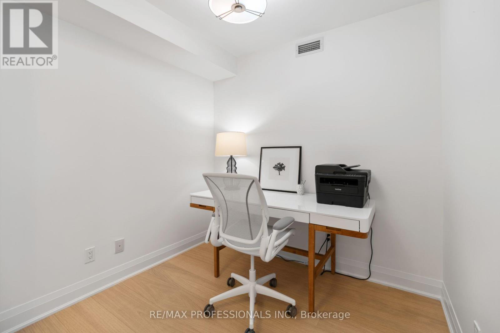 515 - 1 Bedford Road, Toronto, Ontario  M5R 2B5 - Photo 10 - C13590960