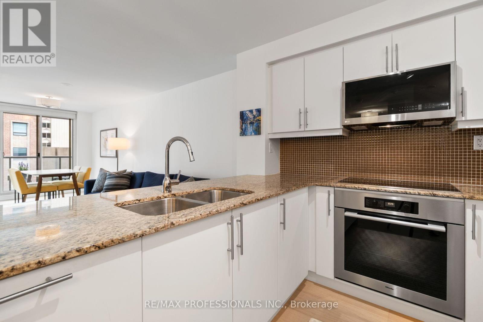 515 - 1 Bedford Road, Toronto, Ontario  M5R 2B5 - Photo 15 - C13590960