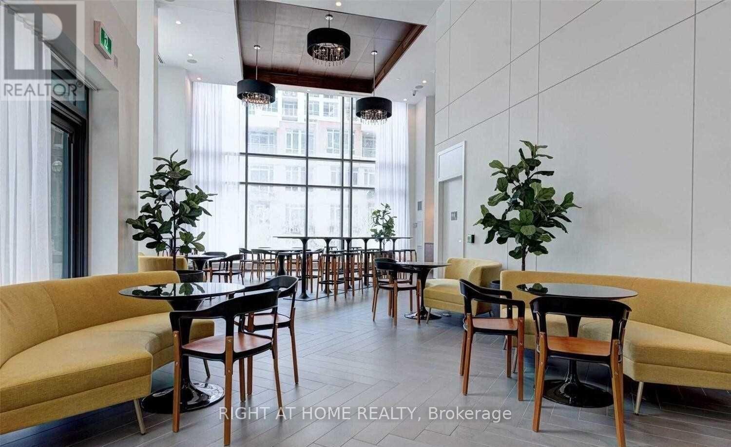 511 - 38 Iannuzzi Street, Toronto (Waterfront Communities), Ontario  M5V 0S2 - Photo 3 - C13591088