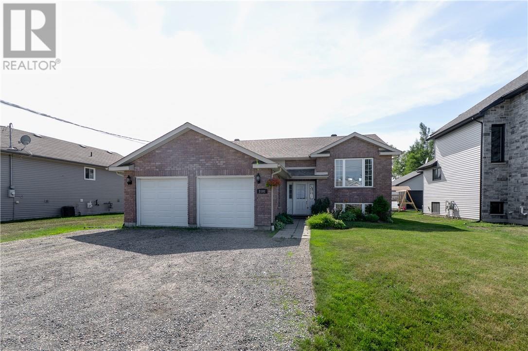 3101 River, Val Caron, Ontario  P3N 1E7 - Photo 2 - 2129346
