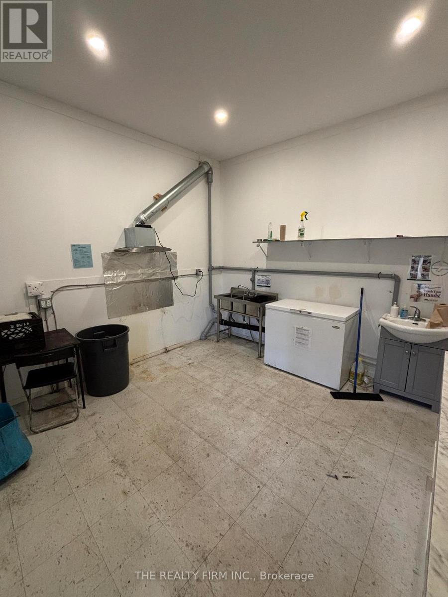 625 Dundas Street, London East, Ontario  N5W 2Z1 - Photo 10 - X13591140