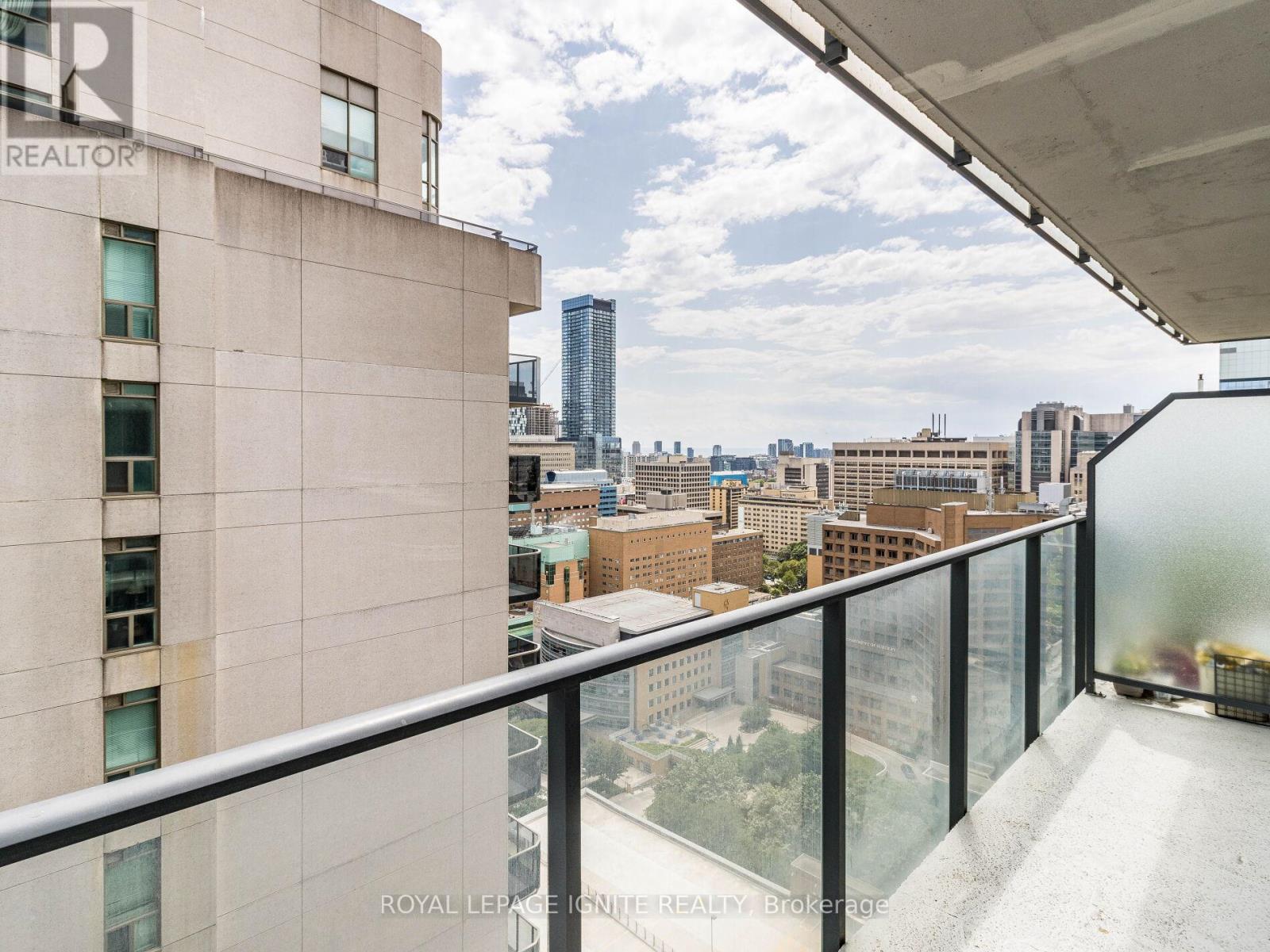 2509 - 770 Bay Street, Toronto, Ontario  M5G 0A6 - Photo 17 - C13591130
