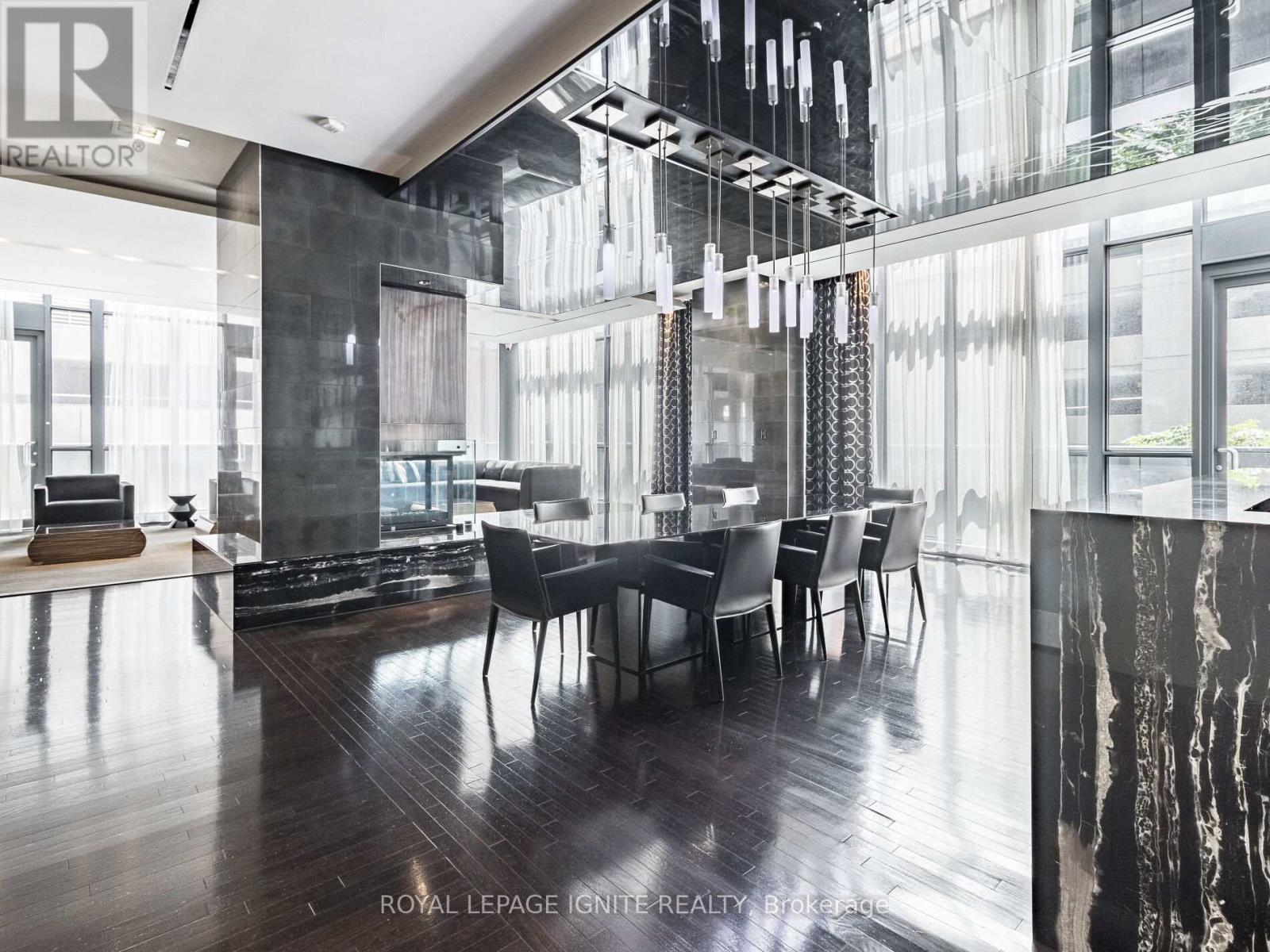 2509 - 770 Bay Street, Toronto, Ontario  M5G 0A6 - Photo 20 - C13591130