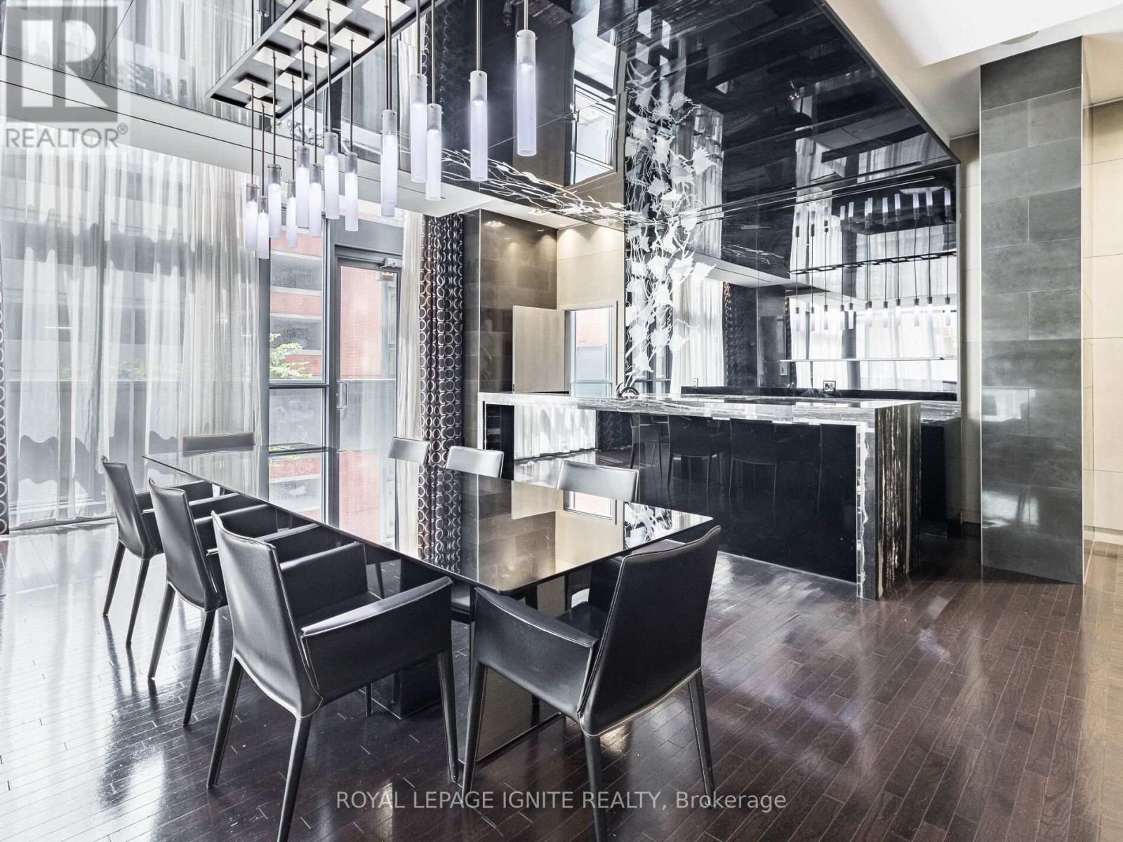2509 - 770 Bay Street, Toronto, Ontario  M5G 0A6 - Photo 21 - C13591130