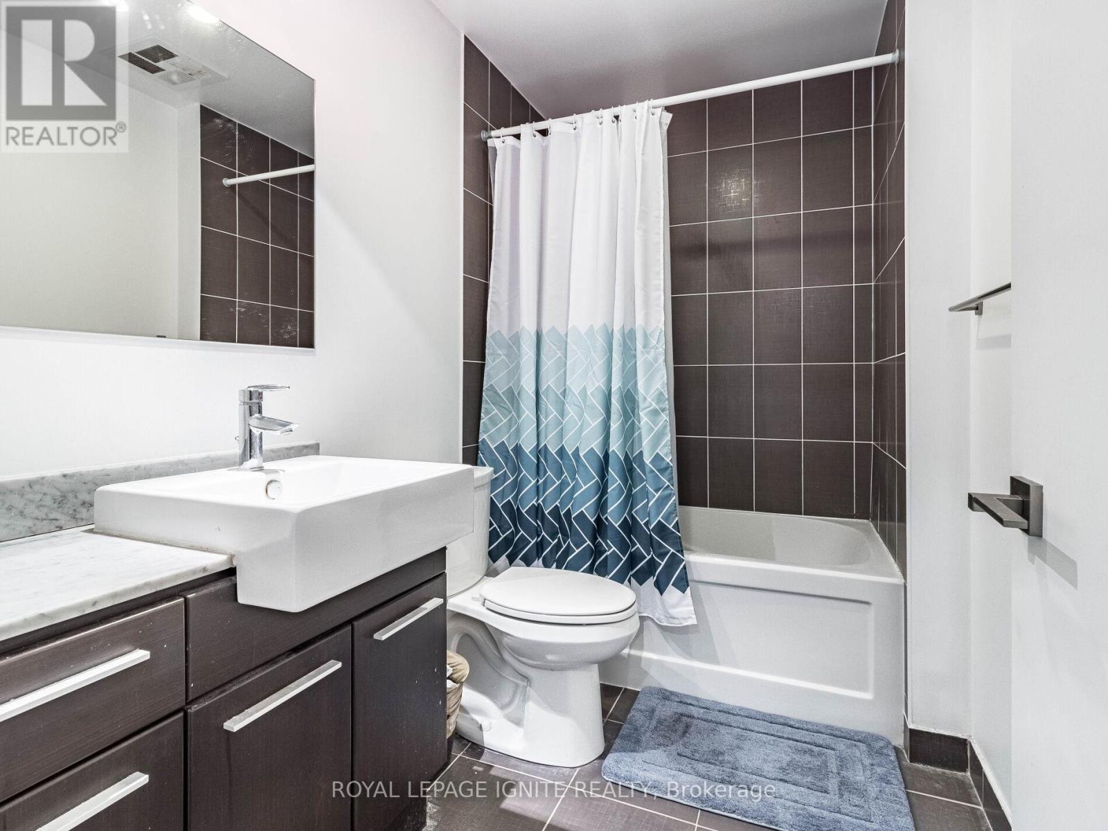 2509 - 770 Bay Street, Toronto, Ontario  M5G 0A6 - Photo 8 - C13591130