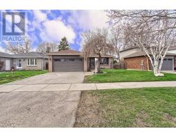 30 NORTHGATE DRIVE, Bradford West Gwillimbury, Ontario