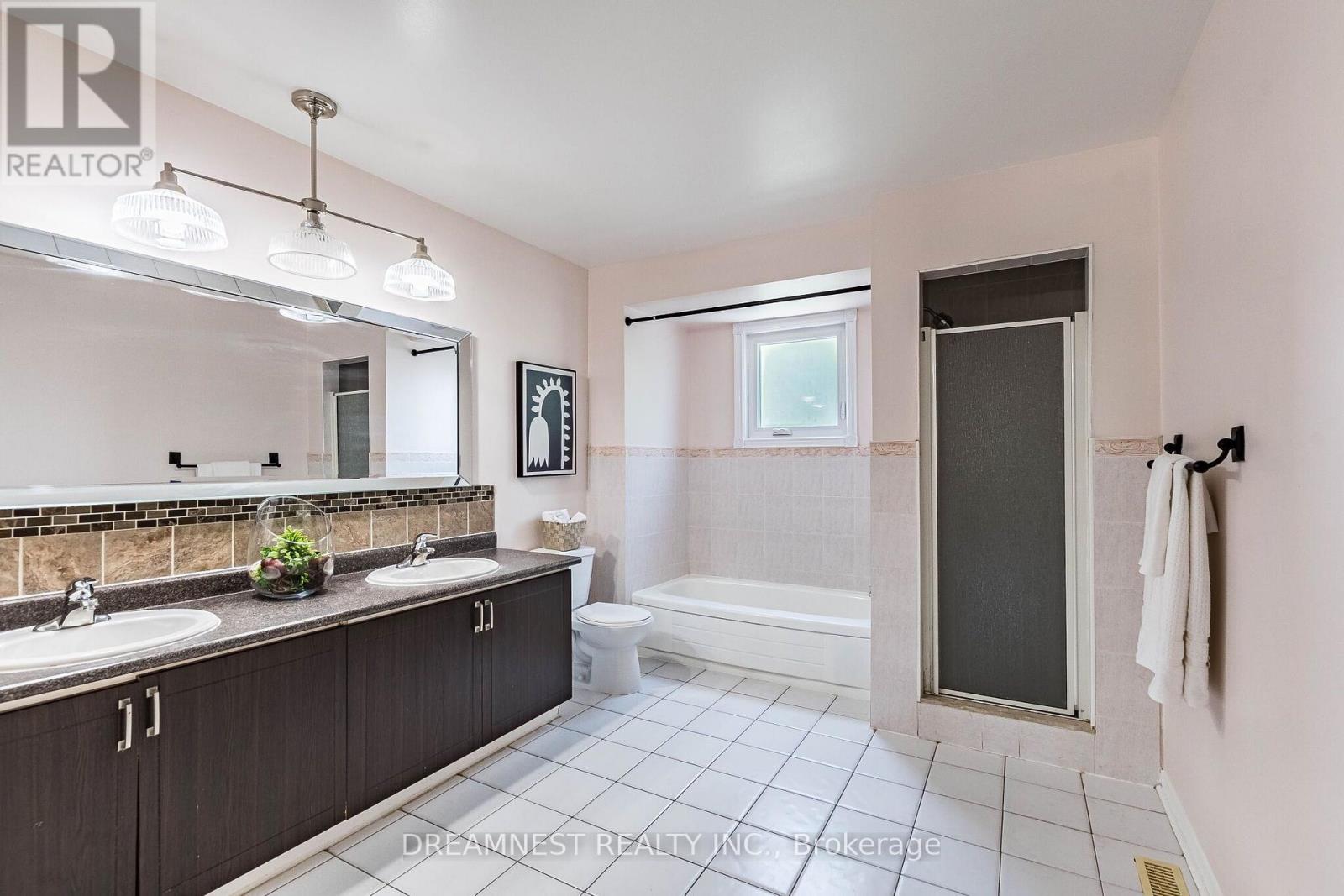 5959 Ladyburn Crescent, Mississauga (East Credit), Ontario  L5M 4V7 - Photo 21 - W13591112