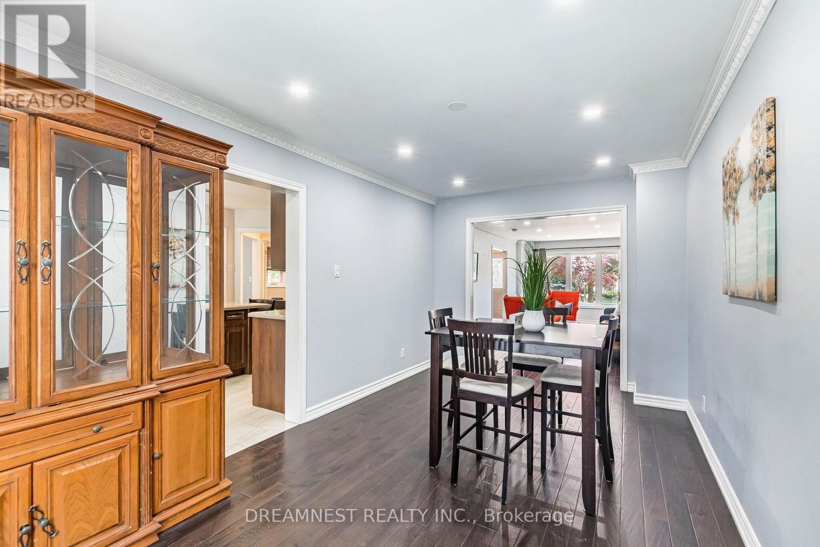 5959 Ladyburn Crescent, Mississauga (East Credit), Ontario  L5M 4V7 - Photo 6 - W13591112