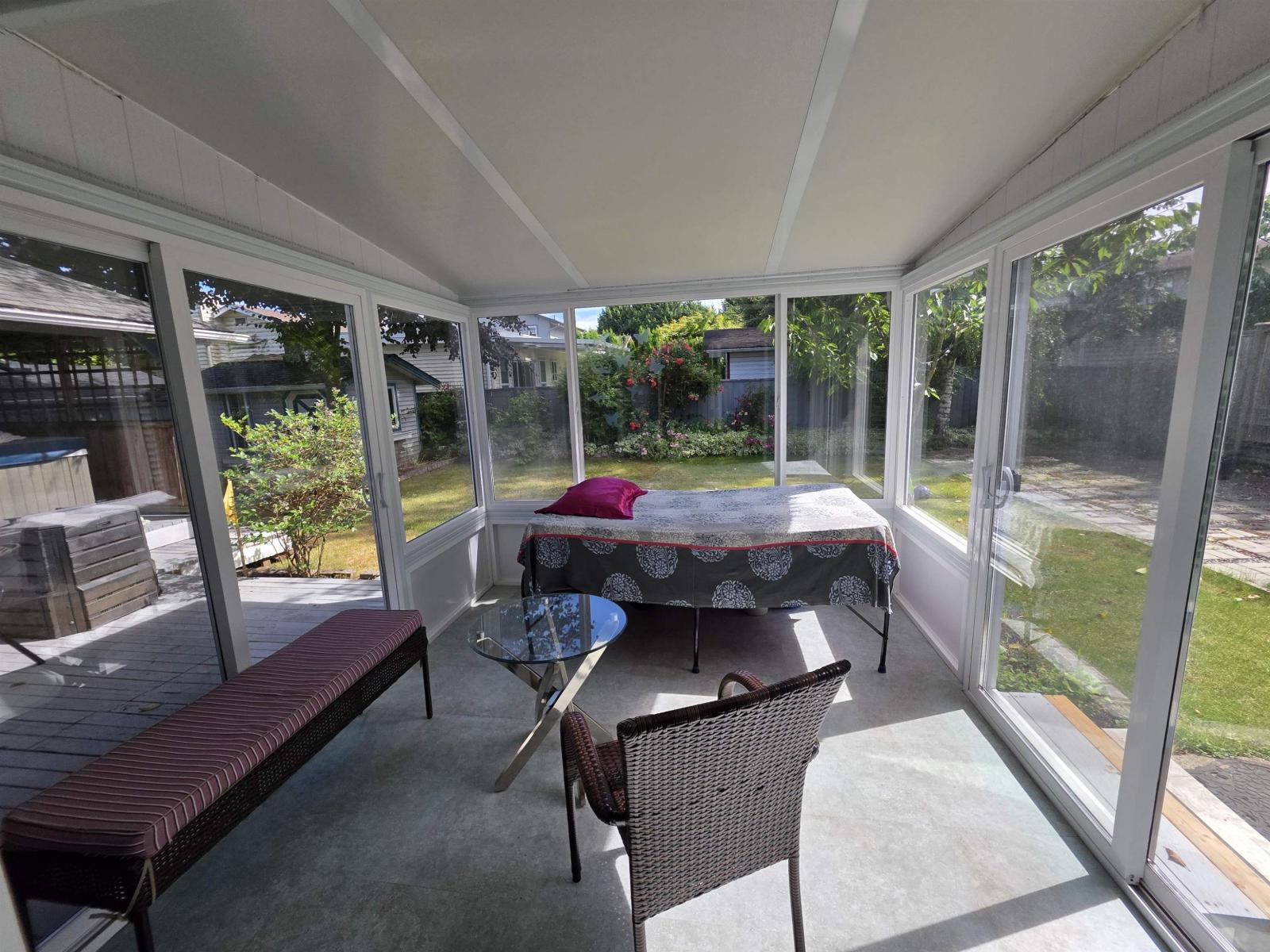 Listing image 11