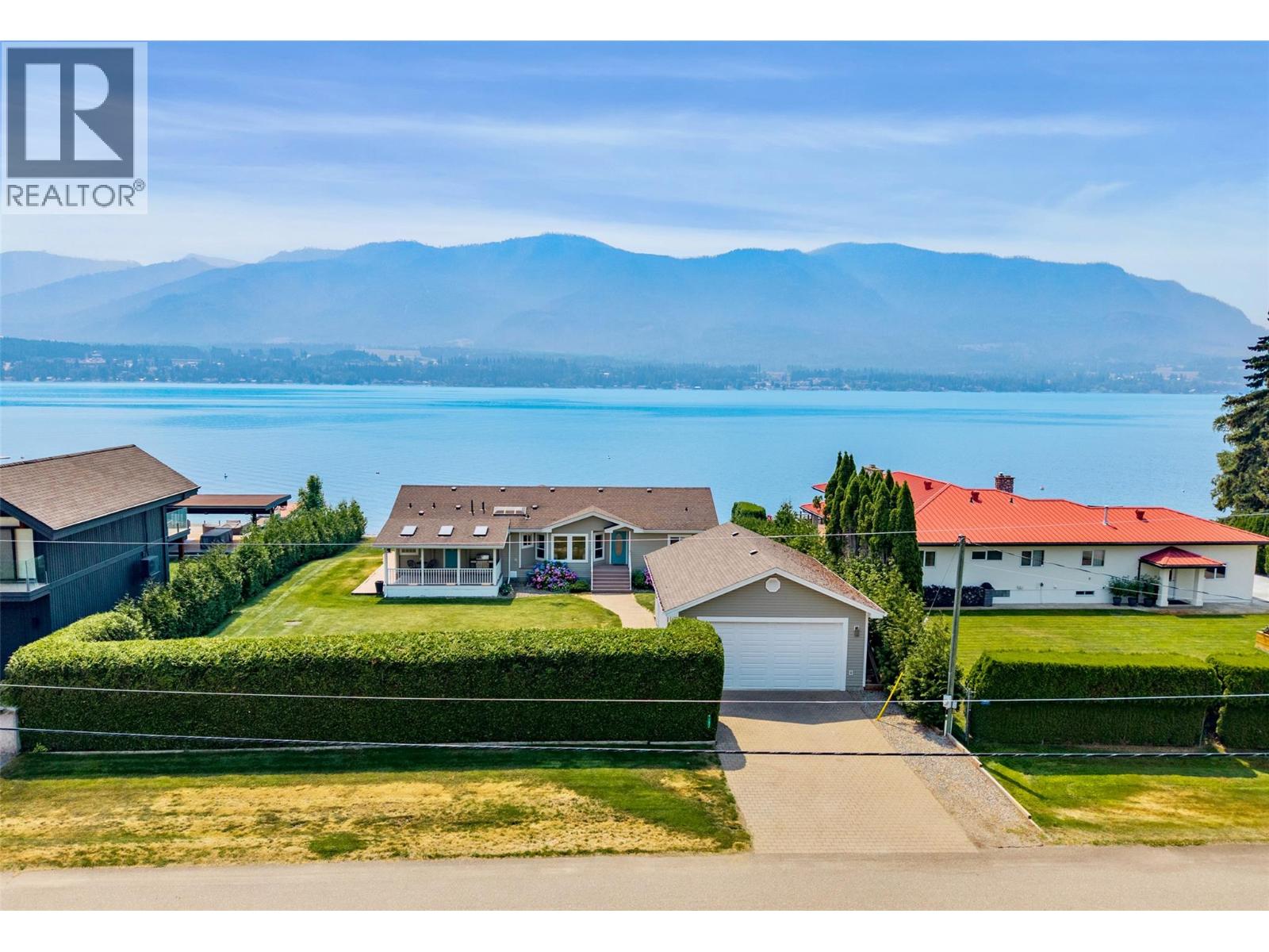 3742 Zinck Road, Scotch Creek, British Columbia  V0E 1M5 - Photo 5 - 10393828