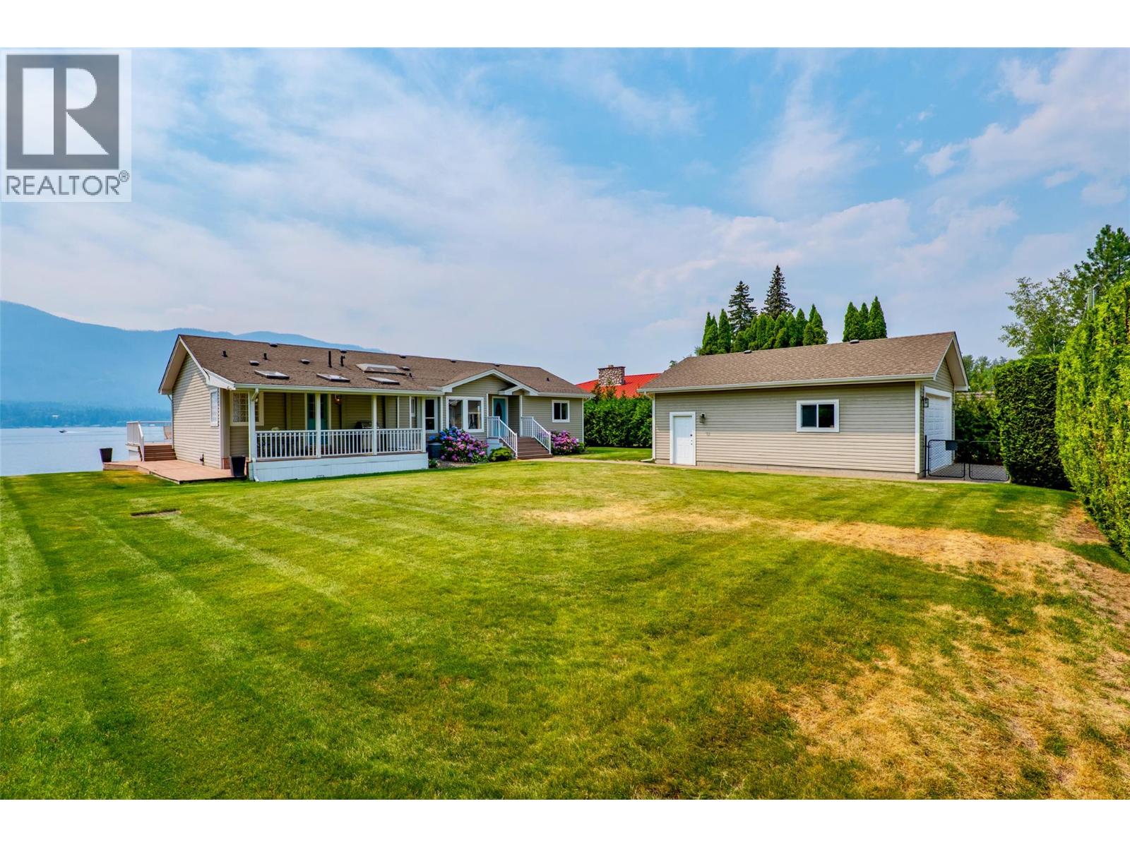 3742 Zinck Road, Scotch Creek, British Columbia  V0E 1M5 - Photo 51 - 10393828