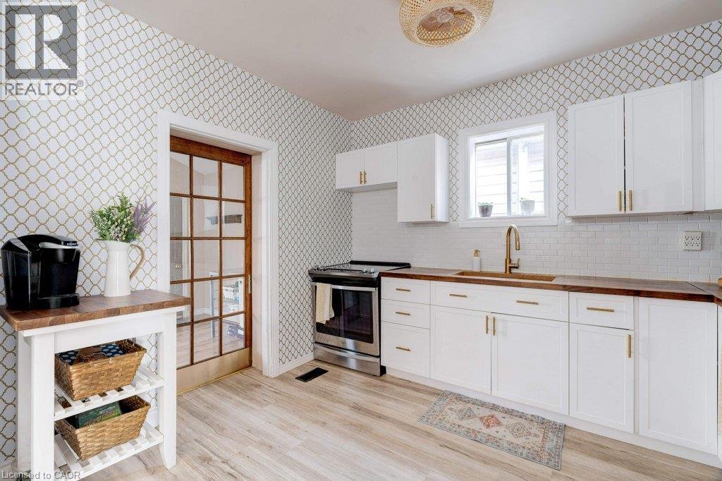 84 East 24th Street, Hamilton, Ontario  L8V 2Y1 - Photo 6 - 40847632