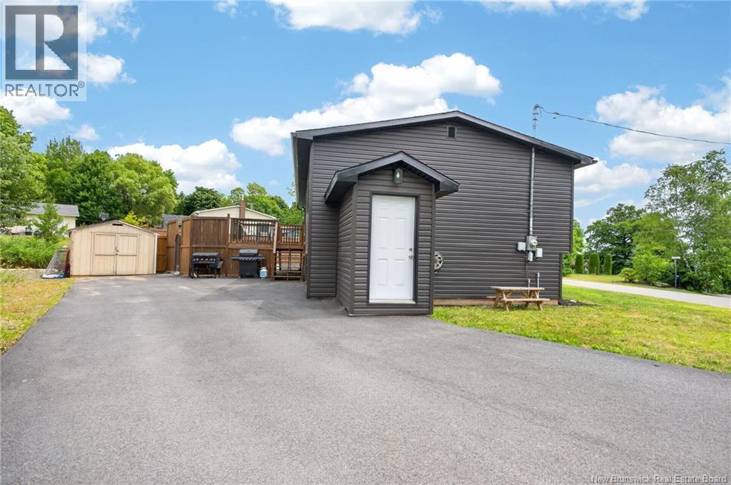 99 George Street, Grand Bay-Westfield, New Brunswick  E2K 2H3 - Photo 45 - NB144319