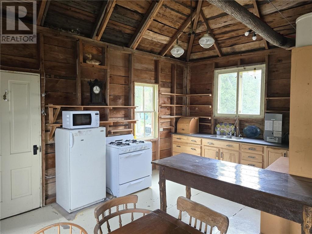 364 Triple D Trail, Assiginack, Ontario P0P 1N0 - Photo 16 - 2128694