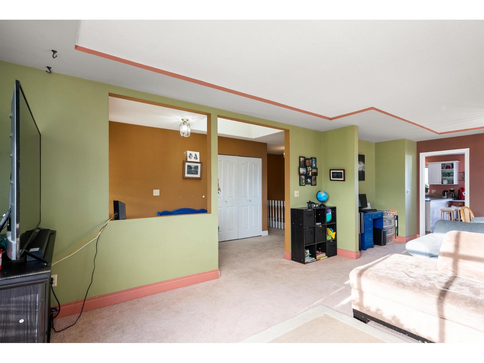 6170 191 Street, Surrey, British Columbia  V3S 8C8 - Photo 8 - R3147919