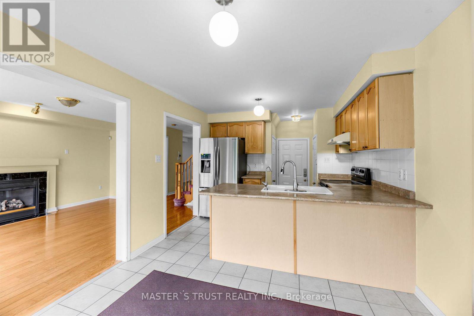 5 Bern Street E, Markham, Ontario L6E 1G7 - Photo 11 - N13582054