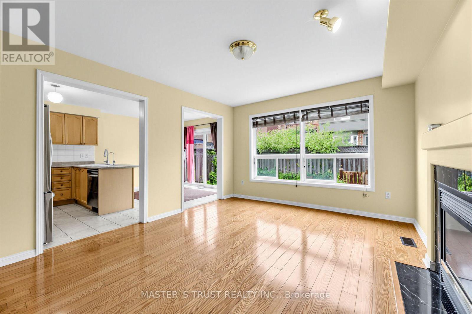 5 Bern Street E, Markham, Ontario L6E 1G7 - Photo 6 - N13582054