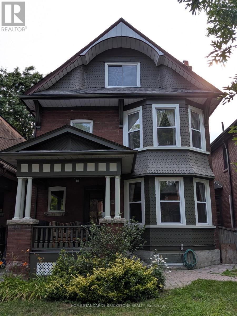 136 Medland Street, Toronto, Ontario M6P 2N5 - Photo 2 - W13591162
