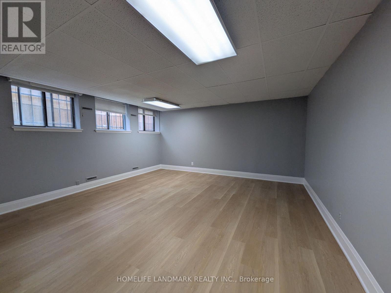 101 - 100 Rexdale Boulevard, Toronto, Ontario M9W 1N7 - Photo 2 - W13591164