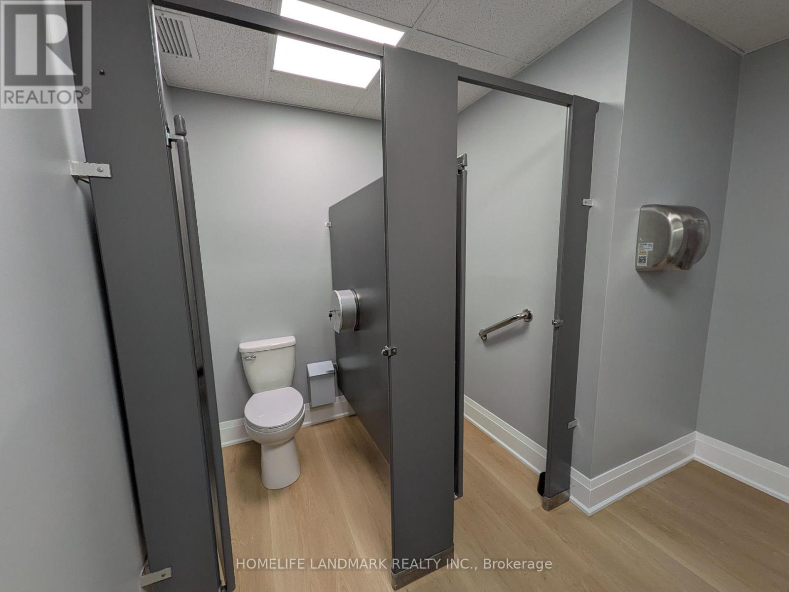 101 - 100 Rexdale Boulevard, Toronto, Ontario M9W 1N7 - Photo 6 - W13591164