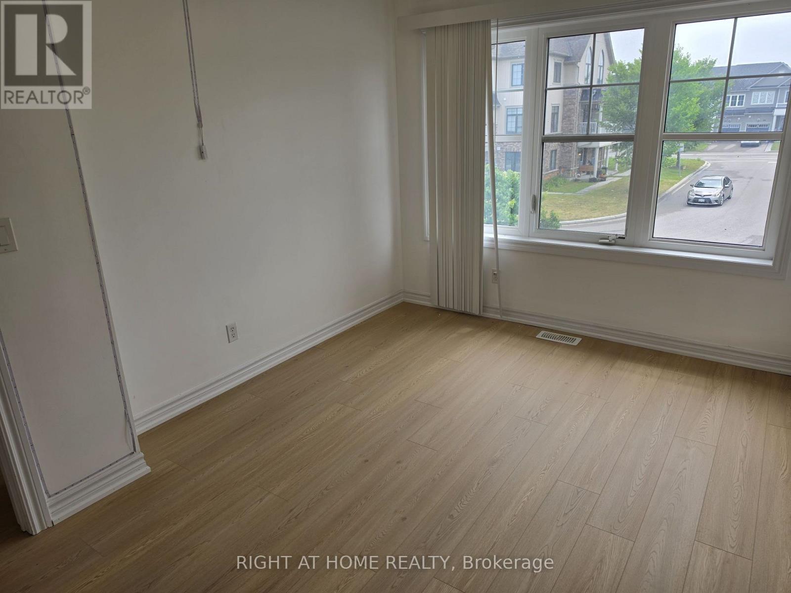 4 Blackpool Lane, East Gwillimbury, Ontario L9N 0R7 - Photo 15 - N13247748