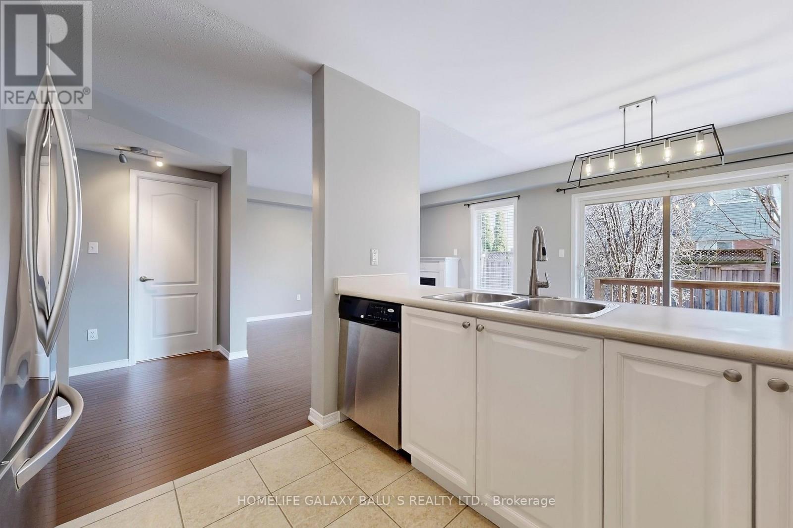 68 Mcnicol Crescent, Ajax (Northeast Ajax), Ontario  L1Z 1Y8 - Photo 9 - E13591198