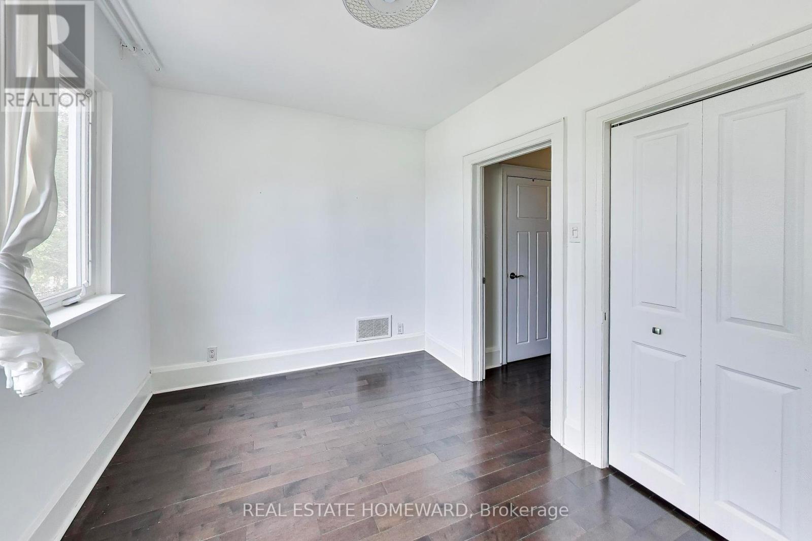 163 Glenmount Park Road, Toronto (East End-Danforth), Ontario  M4E 2E3 - Photo 16 - E13591212