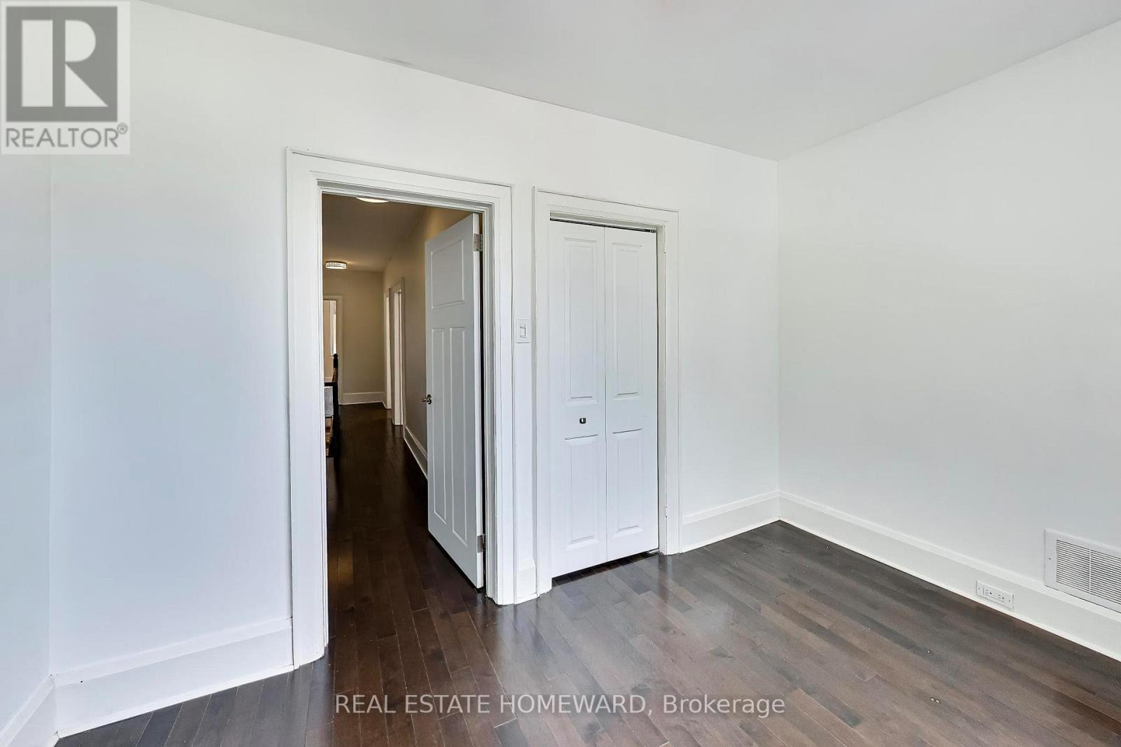 163 Glenmount Park Road, Toronto (East End-Danforth), Ontario  M4E 2E3 - Photo 17 - E13591212