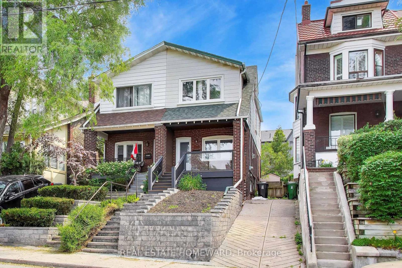 163 Glenmount Park Road, Toronto (East End-Danforth), Ontario  M4E 2E3 - Photo 2 - E13591212