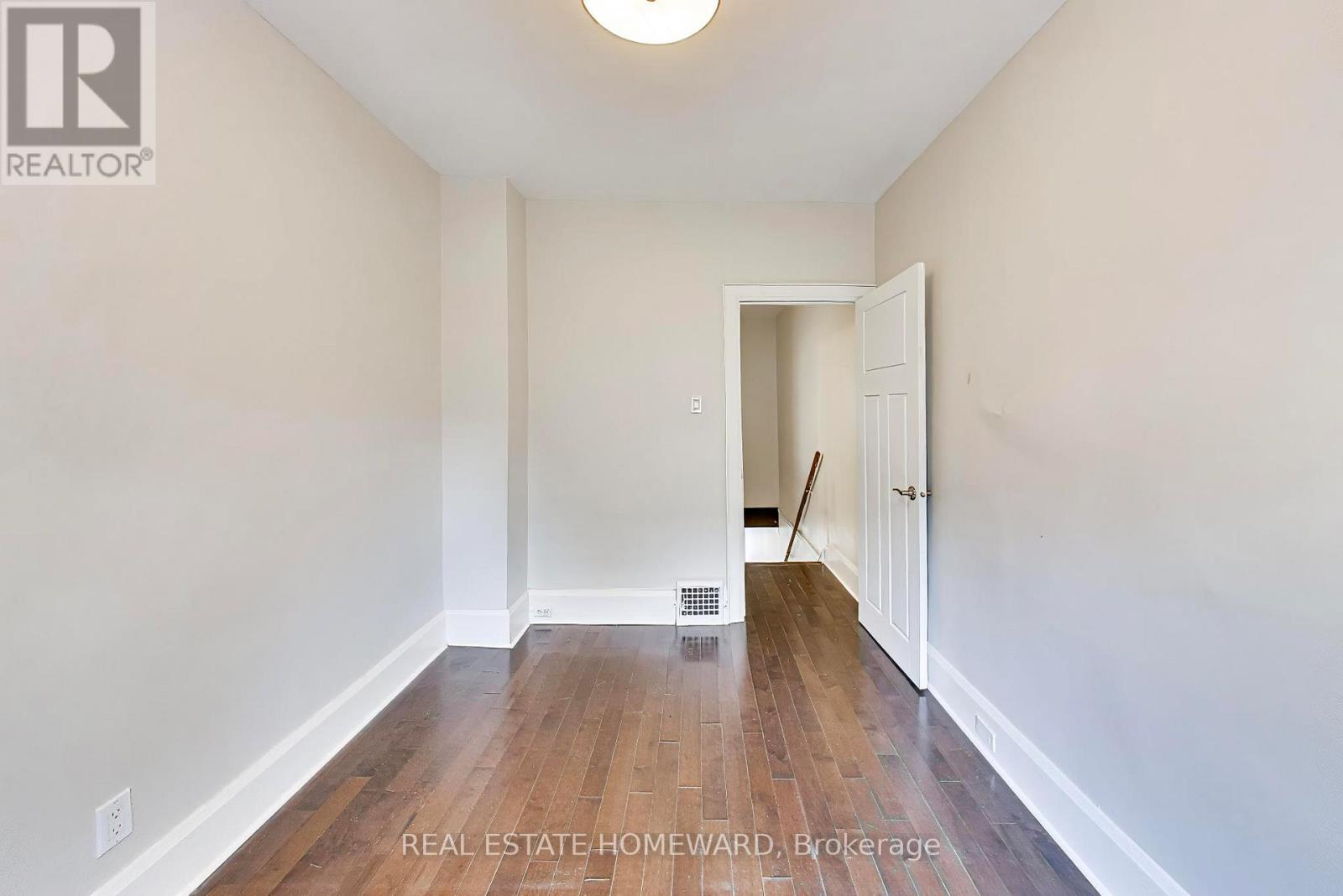 163 Glenmount Park Road, Toronto (East End-Danforth), Ontario  M4E 2E3 - Photo 21 - E13591212