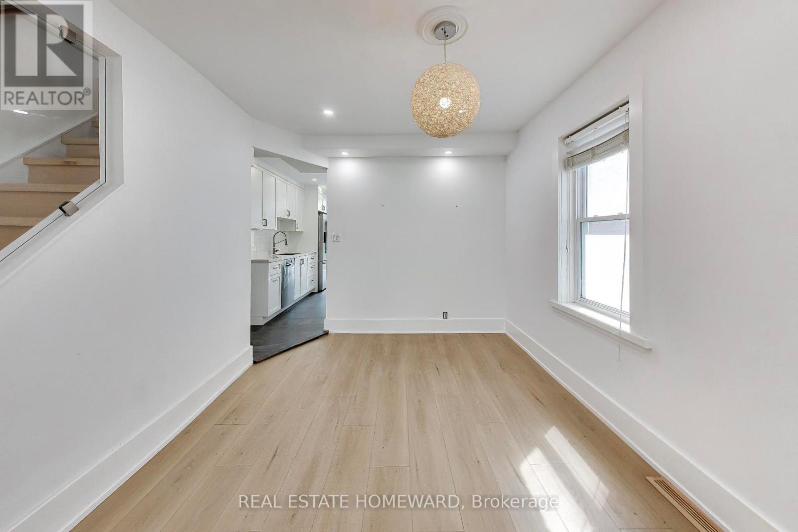 163 Glenmount Park Road, Toronto (East End-Danforth), Ontario  M4E 2E3 - Photo 8 - E13591212